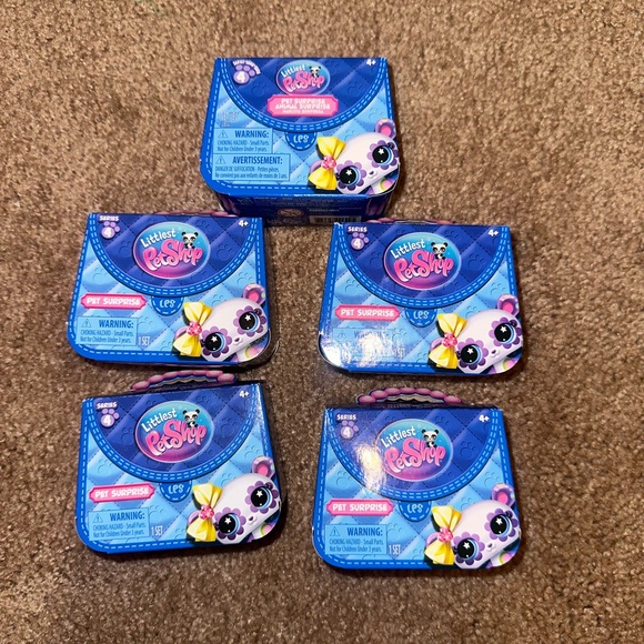 Littlest Pet Shop Other - Littlest Pet Shop Series 4 Surprise Packs